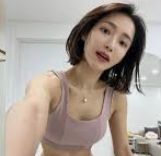 窦梓萱